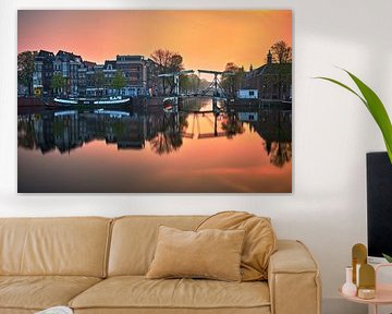 Blick auf die Walter-Süskind-Brücke in Amsterdam, 2019