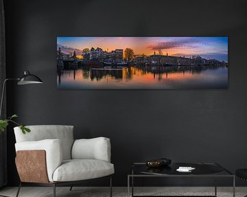 Panorama des Flusses Amstel in Amsterdam, 2020