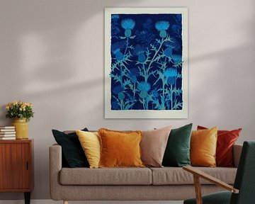 Disteln flüstern im blauen Licht der Nacht von Color Square