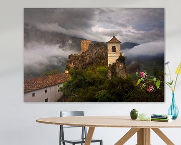 Castell de Guadelest, Spanje van Peter Bolman