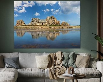 Castel Meur (La Maison du Gouffre) in Plougrescant, Bretagne van Christian Müringer