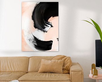 Strokes 30 | Trait de pinceau noir sur terre de sienne brûlée pêchée