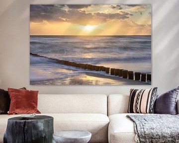 Stürmischer Sonnenuntergang an Zeelands Küste