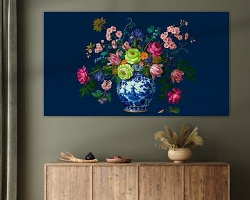 Nature morte baroque moderne : Bouquet hollandais sur vase bleu de Delft sur Studio Pieternel