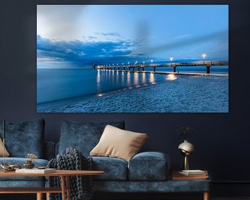 Seebrücke im Ostseebad Zingst an der Ostsee am Abend von Werner Dieterich