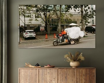 Dynamic street scene in China by Diederik De Mezel