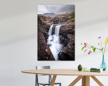 Chute d'eau mystique sur l'île de Skye sur Krijn van der Giessen