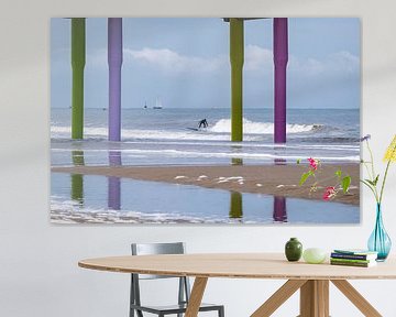 Surfeur en couleur sur Karin van Bylevelt