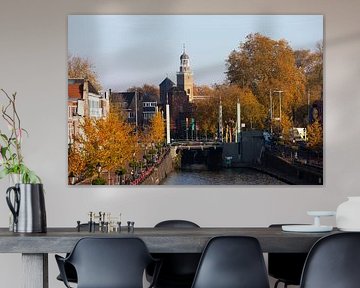 Vue de la Nicolaikerk depuis la gare Vaartse Rijn à Utrecht