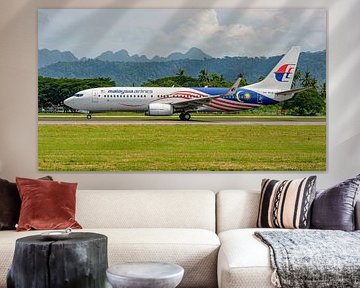 Malaysia Airlines Boeing 737-800 passagiersvliegtuig. van Jaap van den Berg