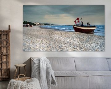 A view of Binz beach towards the pier by Andreas Völkel