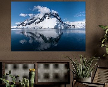 Gebirgsreflexion in der Antarktis von Nancy Pauwels Photo