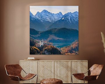 Schloss Neuschwanstein im Herbst, Bayern, Deutschland