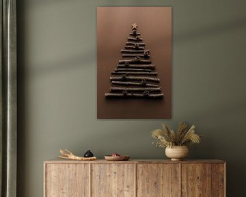 Weihnachtsbaum aus Zweigen und Tannenzapfen von Digitale Schilderijen