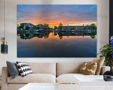 Uitzicht op de Walter Süskindbrug & Hermitage Museum in Amsterd van Amsterdam.Photos