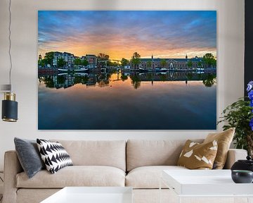 Blick auf die Walter-Süskind-Brücke & Eremitage-Museum in Amsterd von Amsterdam.Photos