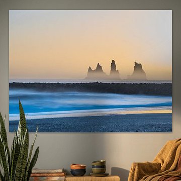 Islande Brume et brouillard autour des rochers