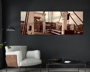 The Skinny Bridge over the Amstel nostalgic