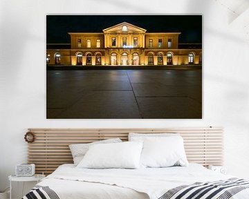 Zwolle station vooraanzicht in de avond van Sjoerd van der Wal Fotografie