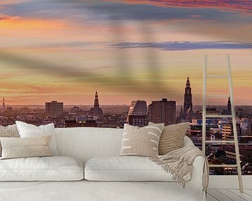 Panorama en zonsondergang van de Skyline van Groningen