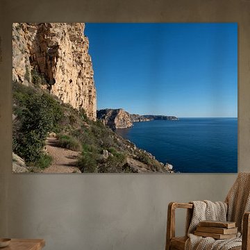 Küstenpfad entlang der Klippen von Benitachell