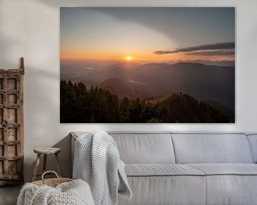 Lever de soleil sur le Grünten sur Leo Schindzielorz