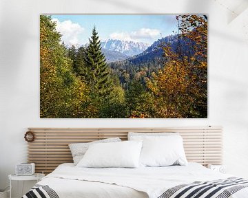 Autumn atmosphere in the mountains - colourful splendour, tranquillity and the magic of nature