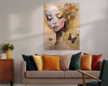Modern chique portret van een vrouw met vlinders en gouden bloemen van Studio Pieternel
