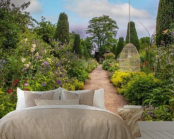 Prachtige Engelse tuin met pad