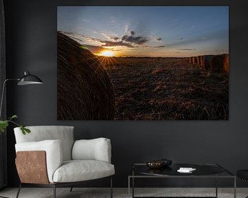 Abendrot über der Ernte