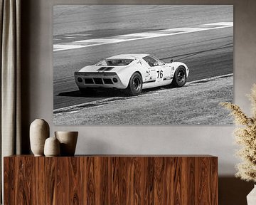 Ford GT40 klassieke raceauto verlaat de pits van Sjoerd van der Wal Fotografie