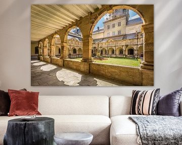 Kreuzgang der Basilique de Sainte-Anne-d`Auray, Bretagne von Christian Müringer