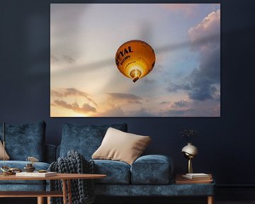 Feuerballon am Himmel von Tilo Grellmann