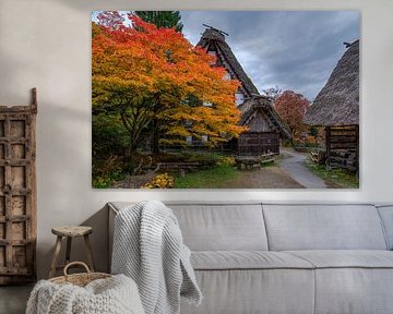 Gasshō-zukuri: Historischer Herbst im Volksdorf Hida