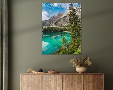 The turquoise-coloured Lago di Braies is nestled quietly between the steep rock faces of the Dolomites. Mirror-smooth water by Miriam Schwarzfischer Fotografie