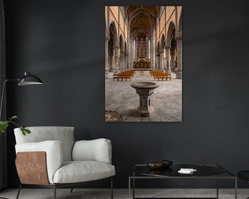 Das Innere einer verlassenen Kirche von Sonny Vermeer