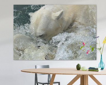 polar bear by Jennifer Menting