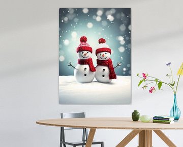 Deux bonshommes de neige heureux