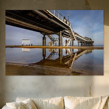 Dans le miroir de la plage inondée - Kaiserbad Heringsdorf