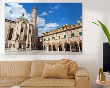 Piazza del Popolo in Ascoli Piceno Italien von Markus Gann