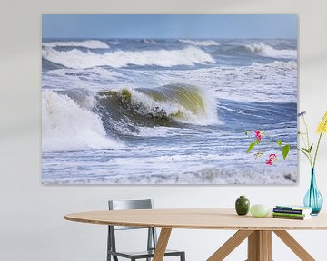 small ocean wave background by Markus Gann