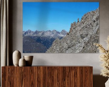 The power of Tyrol, where alpine expanses, rock formations and gentle mountain meadows create a powerful, harmonious landscape. by Miriam Schwarzfischer Fotografie