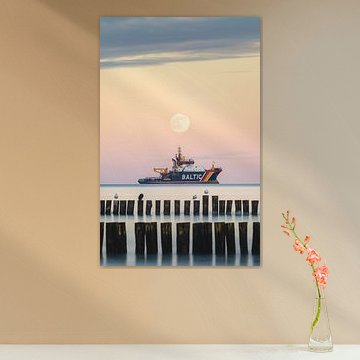 Mond über der Ostsee