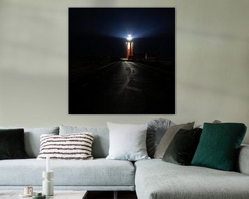 Le phare de Texel à minuit. sur Anneke Hooijer