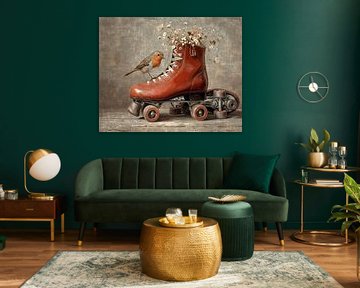 Patin à roulettes rétro avec rouge-gorge et fleurs séchées sur Emiel de Lange