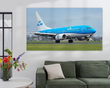 KLM Boeing 737-700 passagiersvliegtuig. van Jaap van den Berg