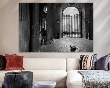 Paris, Straßenmusiker im Louvre von Blond Beeld