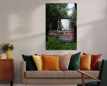 Old Mercedes-Benz O 302 by Catch Chris