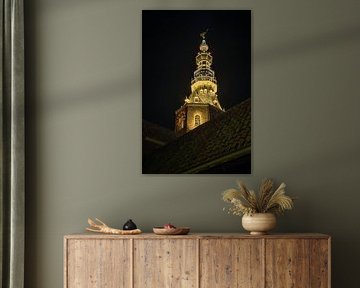 Wunderschön beleuchteter Turm des Rathauses von Zierikzee von Leon Okkenburg