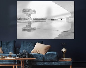 Centro Niemeyer in Avilés, Spanje van Peter Haastrecht, van